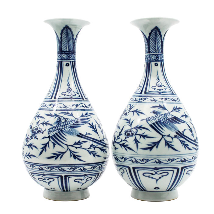 青花(huā)双凤花(huā)卉纹玉壶春瓶一对